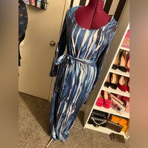 SHEIN Blue and White Long Sleeve Dress